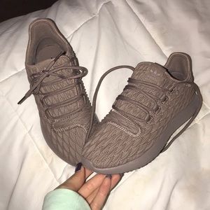 Adidas tubular shadow